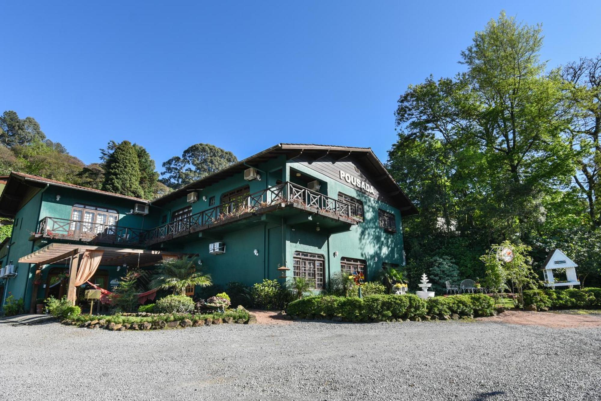 Pousada Tres Pinheiros Gramado Exterior photo